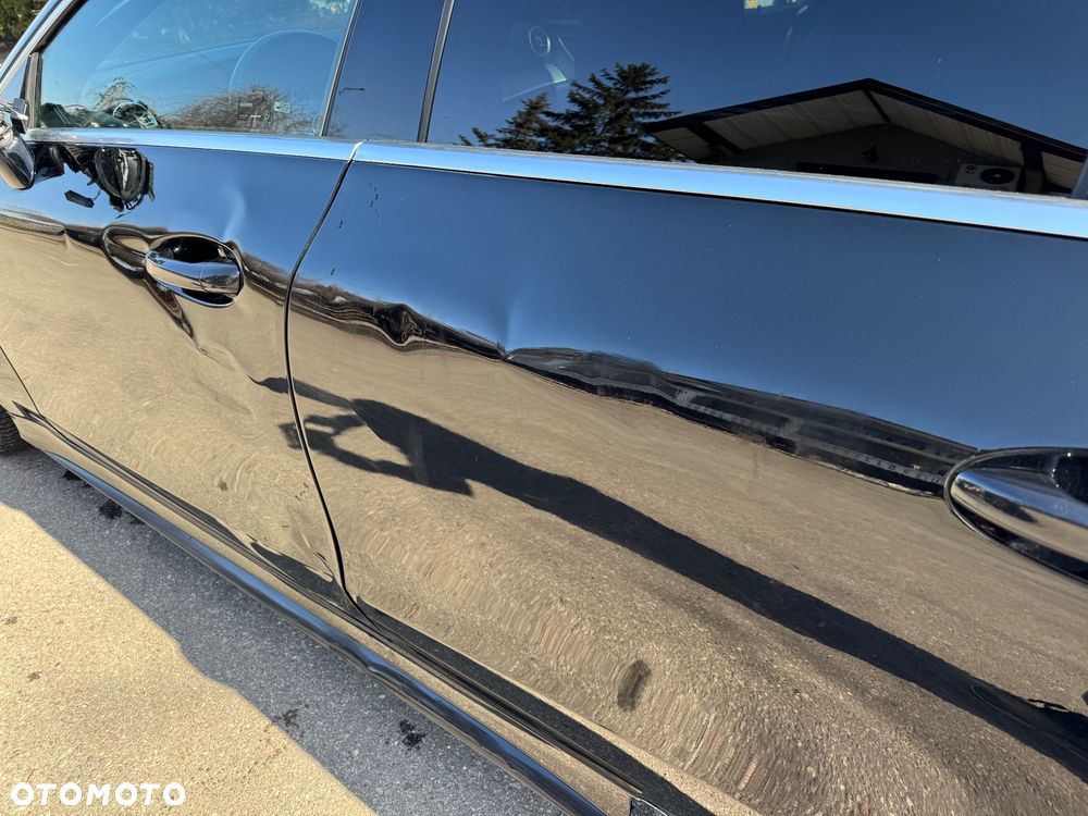 Mercedes-Benz CLS 300 d 4Matic 9G-TRONIC AMG Line - 22