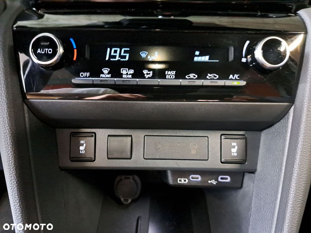 Toyota Yaris Cross Hybrid 1.5 Style - 25