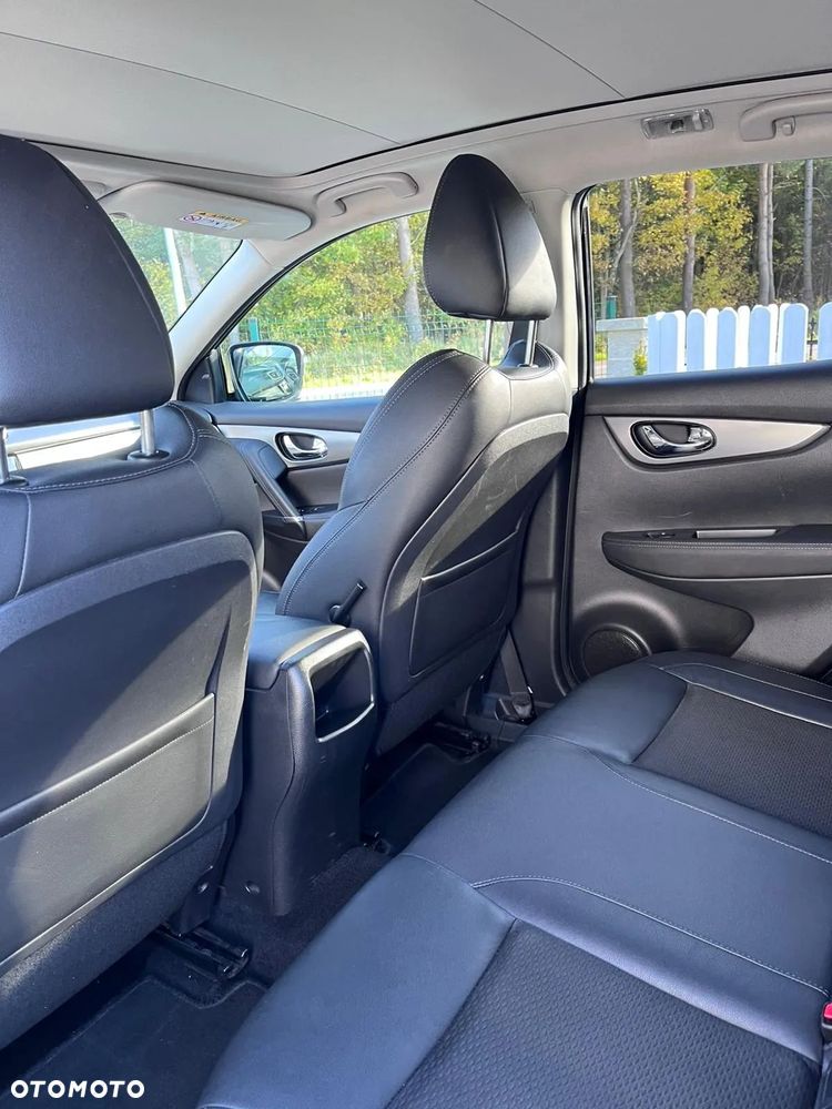 Nissan Qashqai 1.3 DIG-T Tekna+ - 10