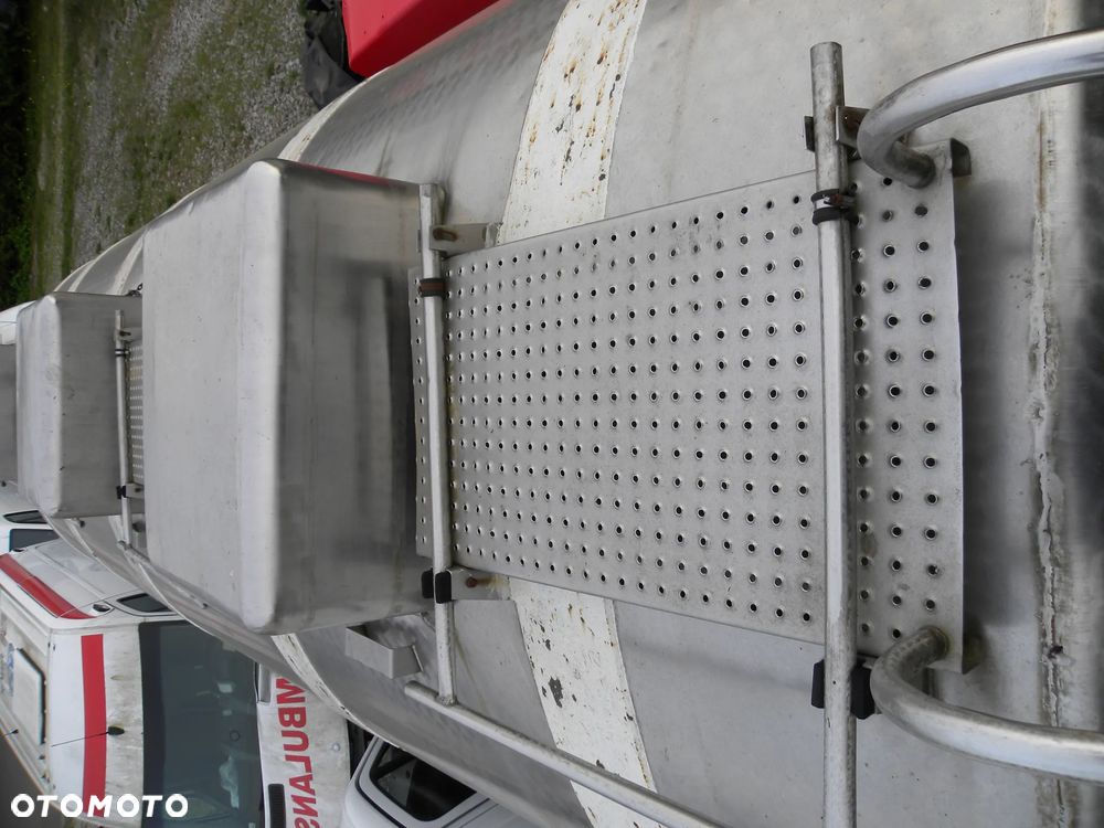 Van Hool Cysterna - 16