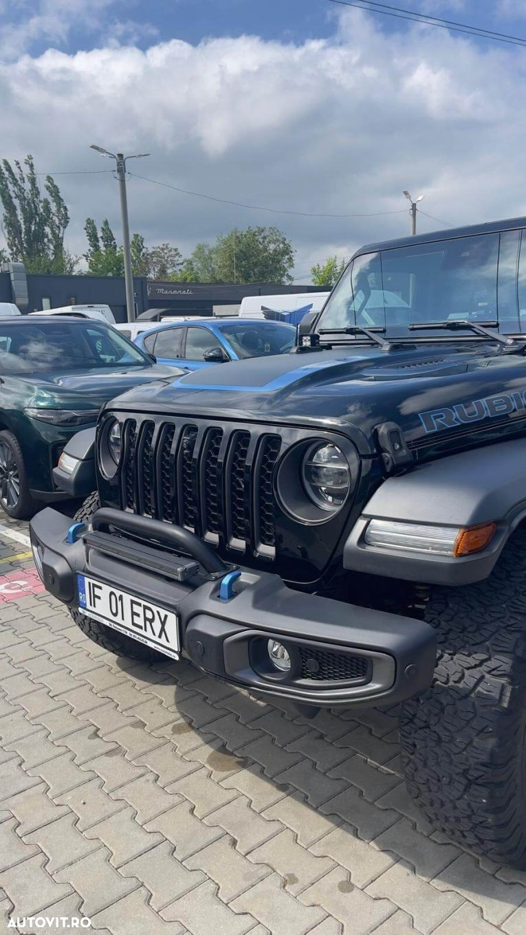 Jeep Wrangler - 9