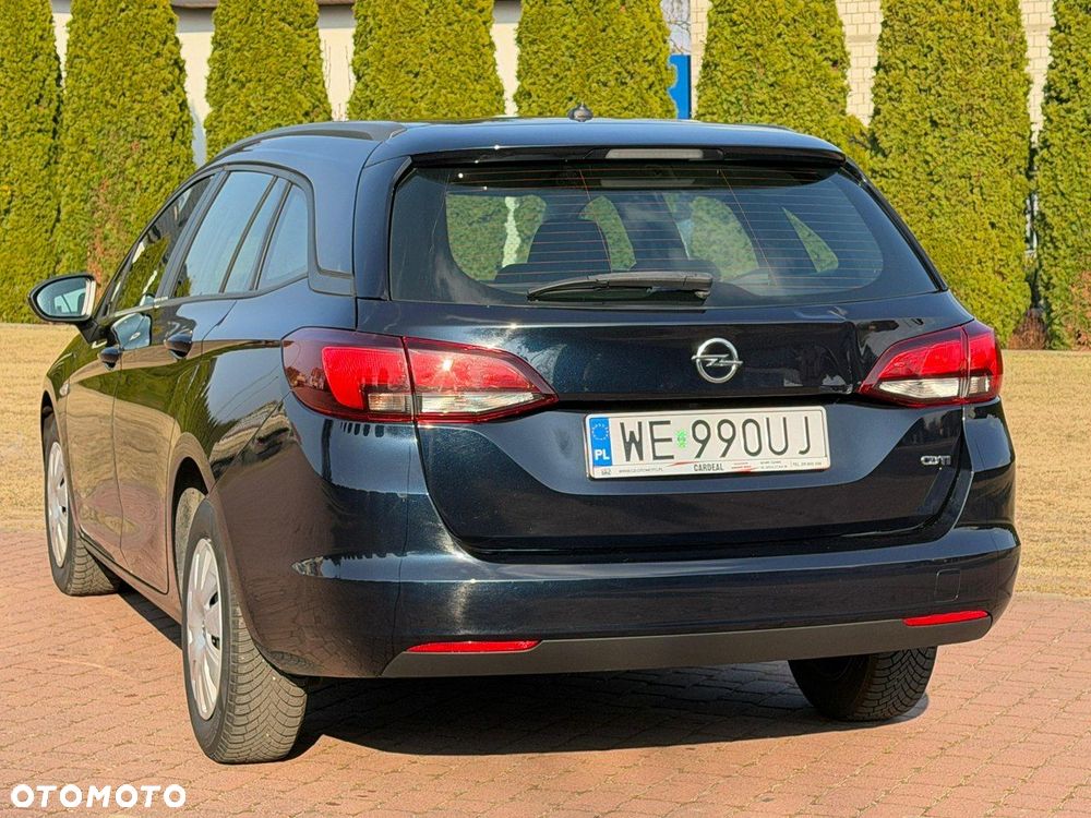 Opel Astra 1.6 CDTI Enjoy - 17