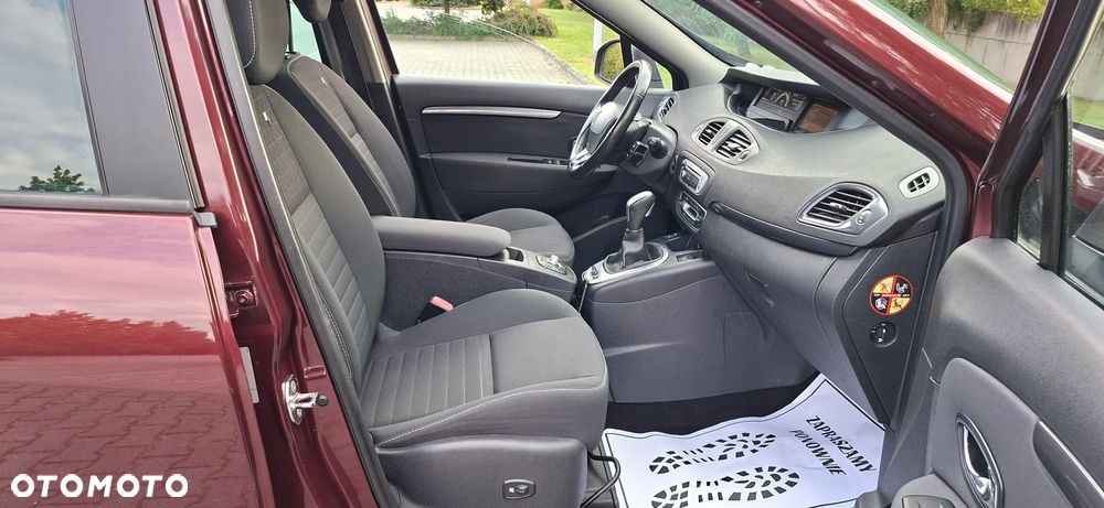 Renault Grand Scenic dCi 110 EDC LIMITED - 22