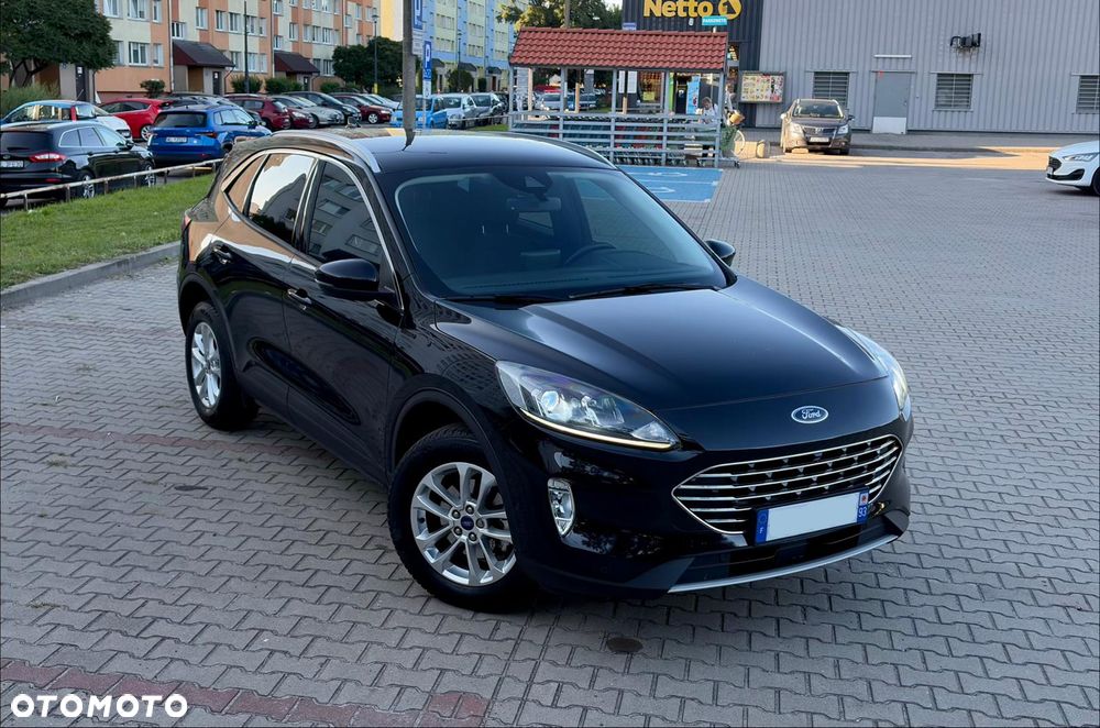 Ford Kuga 2.5 FHEV FWD Titanium - 3