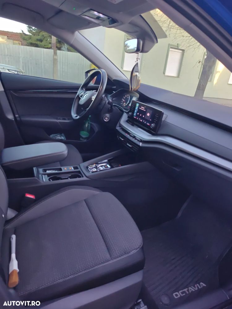 Skoda Octavia 2.0 TDI DSG Style - 13