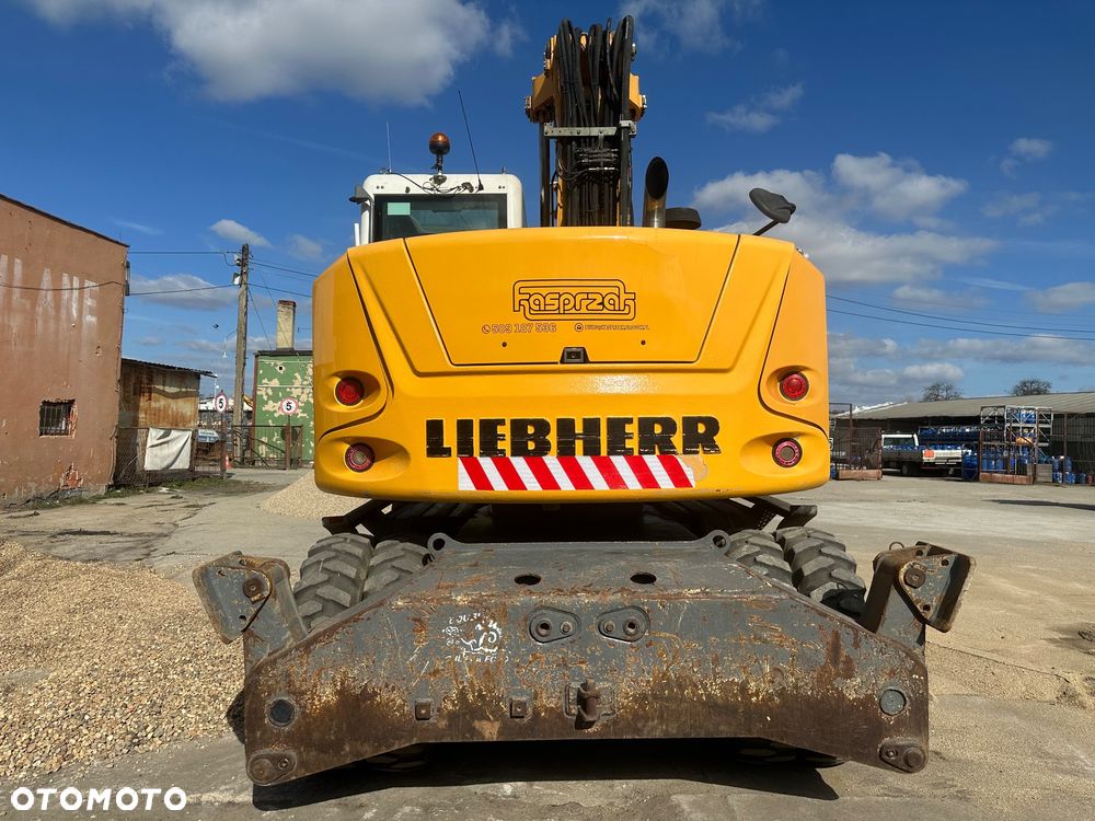 Liebherr 914 Compact - 4