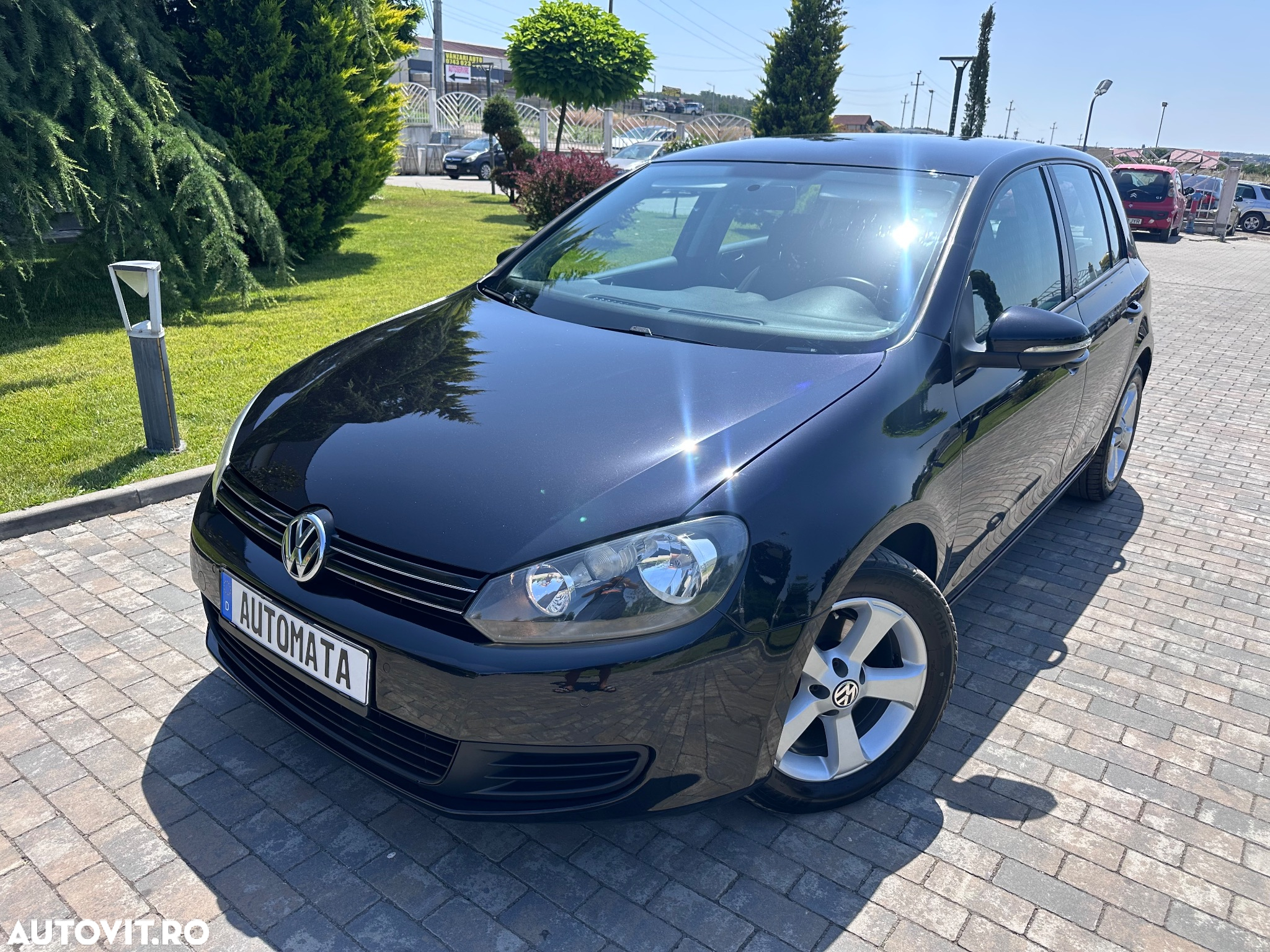 Volkswagen Golf 1.4 TSI BlueMotion Technology DSG Comfortline - 2