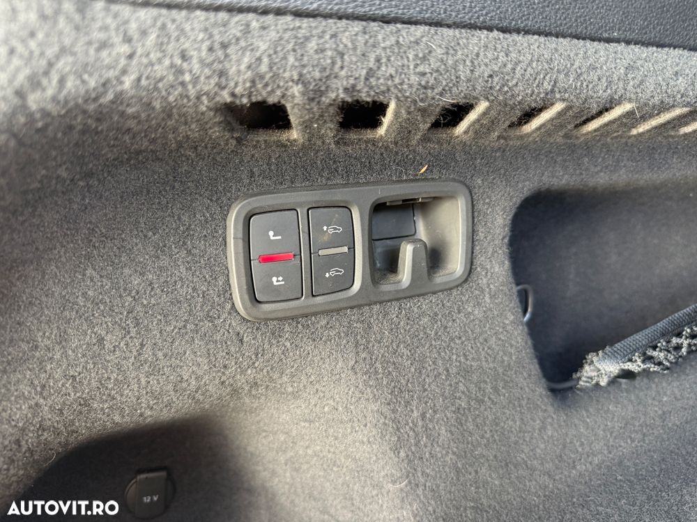 Audi Q8 3.0 55 TFSI quattro Tiptronic MHEV - 29