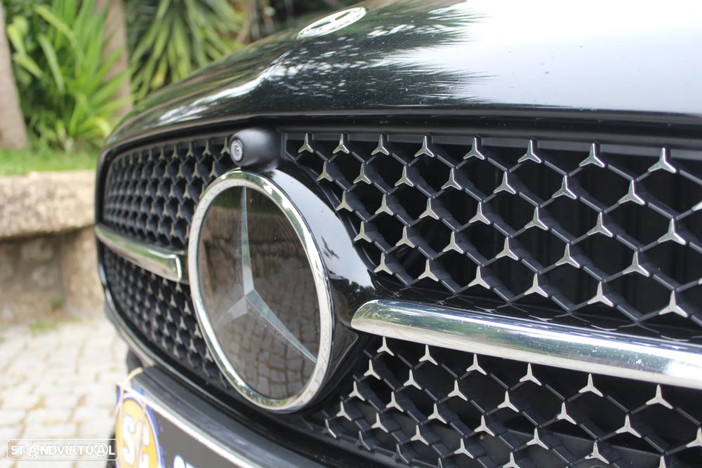 Mercedes-Benz C 300 e T 9G-TRONIC AMG Line - 12