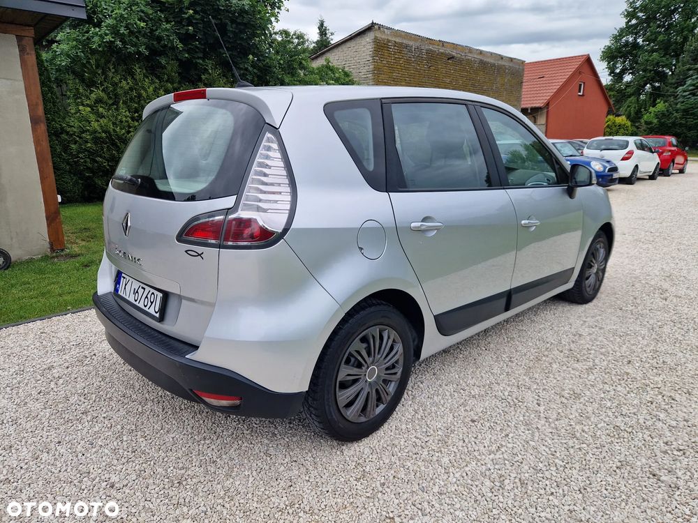 Renault Scenic 1.6 16V 110 TomTom Edition - 29
