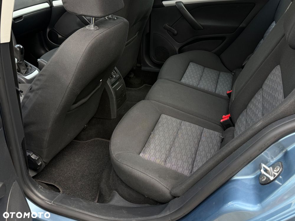 Skoda Octavia 1.6 TDI Ambiente - 11