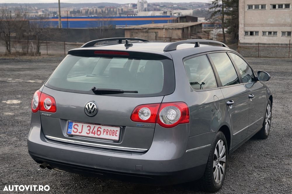 Volkswagen Passat 1.9 TDI DPF BlueMotion - 13