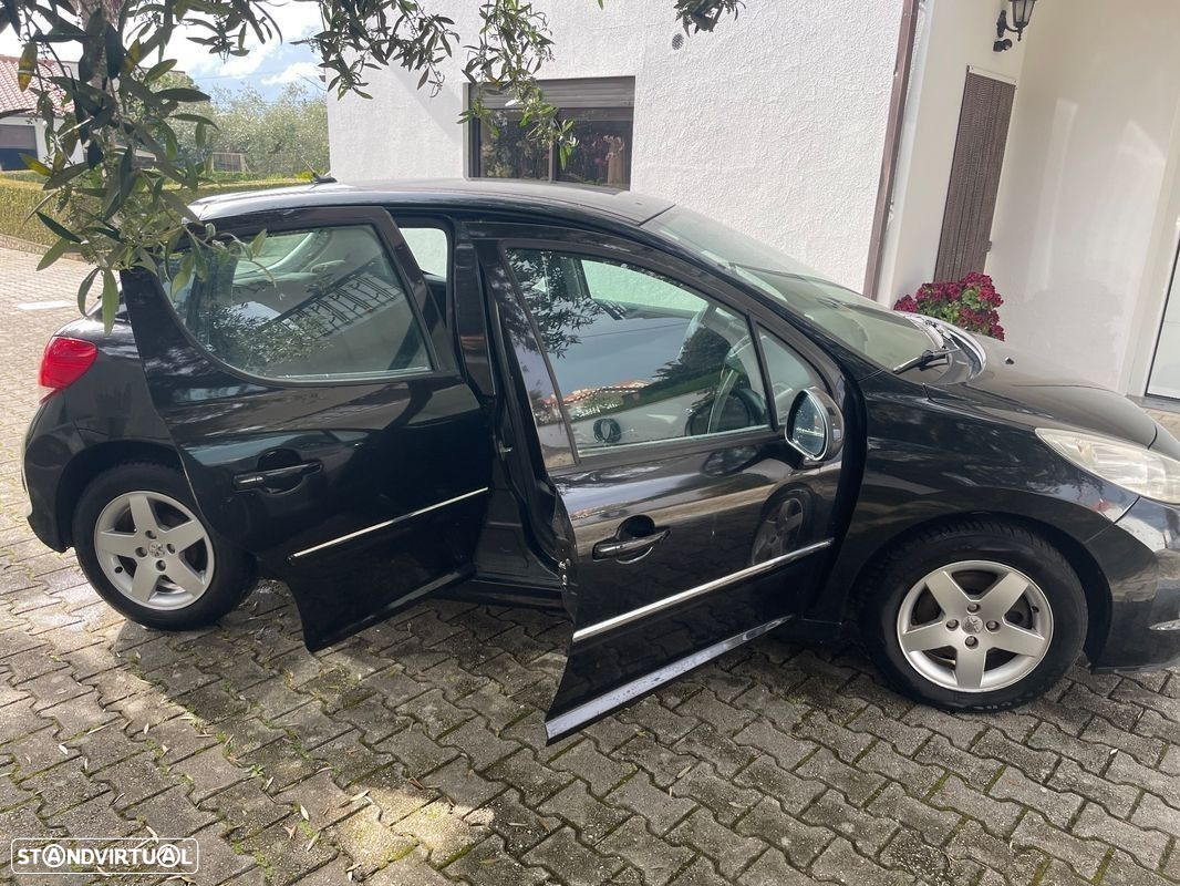 Peugeot 207 1.4 16V Active - 8