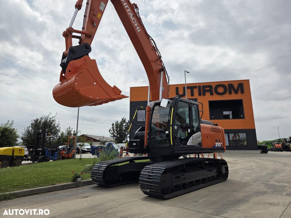Hitachi ZX210-6, 2021, 2.993h, 23,1 tone, CUPLA RAPIDA+CUPA NOUA 1,3mc, Ad sapare 7m, inst picon, 3 camere, 3 pompe hidraulice, ridica 15t, motor Isuzu 172CP, posibilitate leasing 4 ani, CA NOU-PROMOTIE 104.900 EUR+Tva - 5
