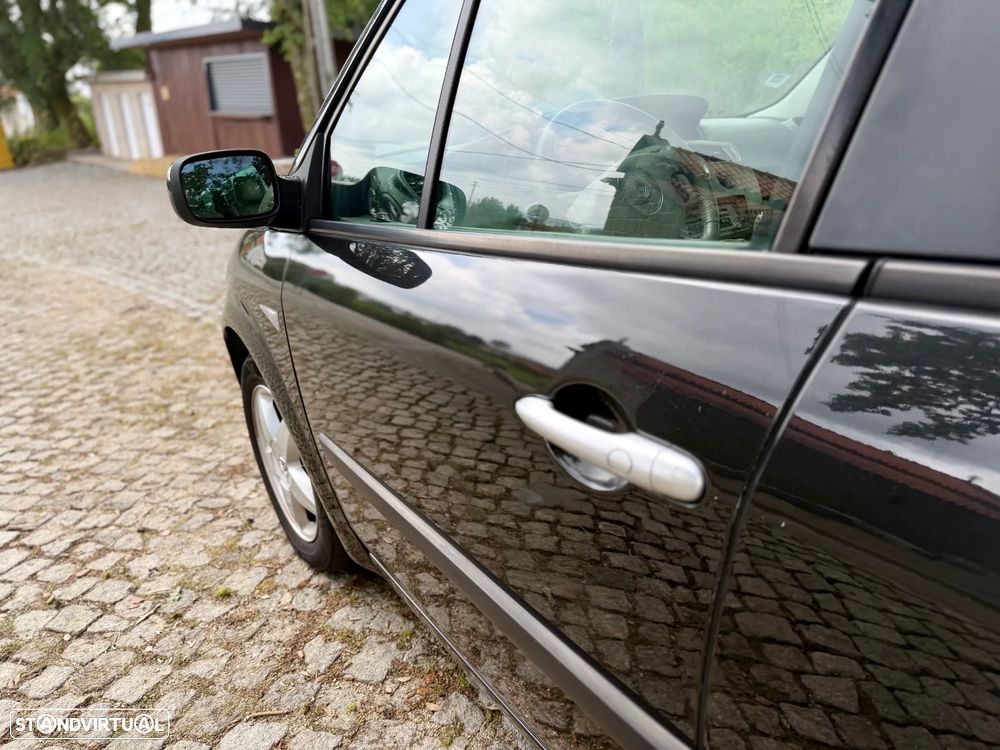 Renault Mégane Scénic - 12