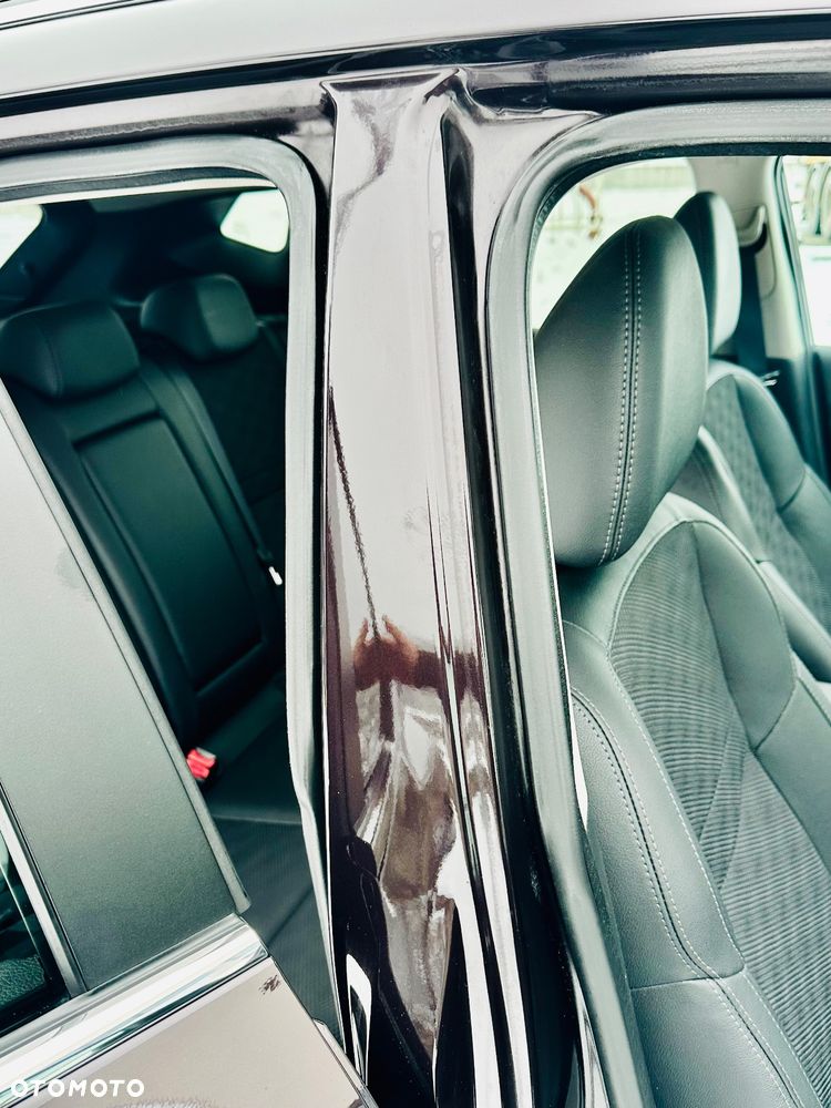 Nissan Qashqai 1.2 DIG-T Xtronic TEKNA+ - 26