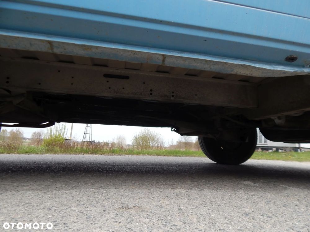 Volkswagen Transporter - 15