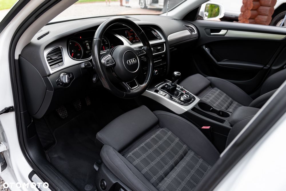 Audi A4 Avant 2.0 TDI DPF clean diesel Attraction - 16