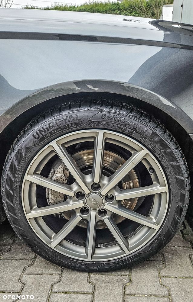 Audi A6 Avant 2.0 TFSI quattro S tronic - 11