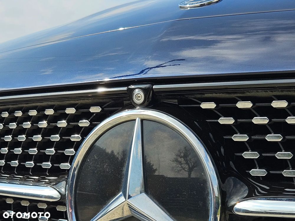 Mercedes-Benz Klasa E 220 d 4-Matic AMG - 22