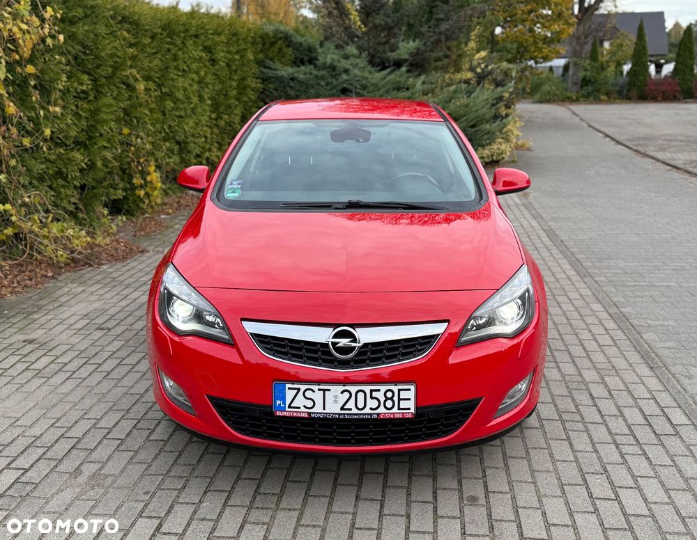 Opel Astra 1.6 Turbo Automatik Color Edition - 2