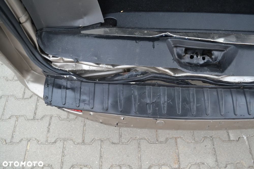 Ford Tourneo Custom 2.0 TDCi L1 Titanium SelectShift - 25