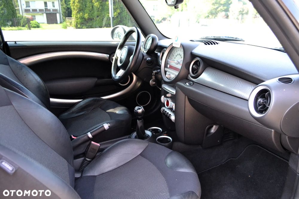 MINI Cooper S - 8