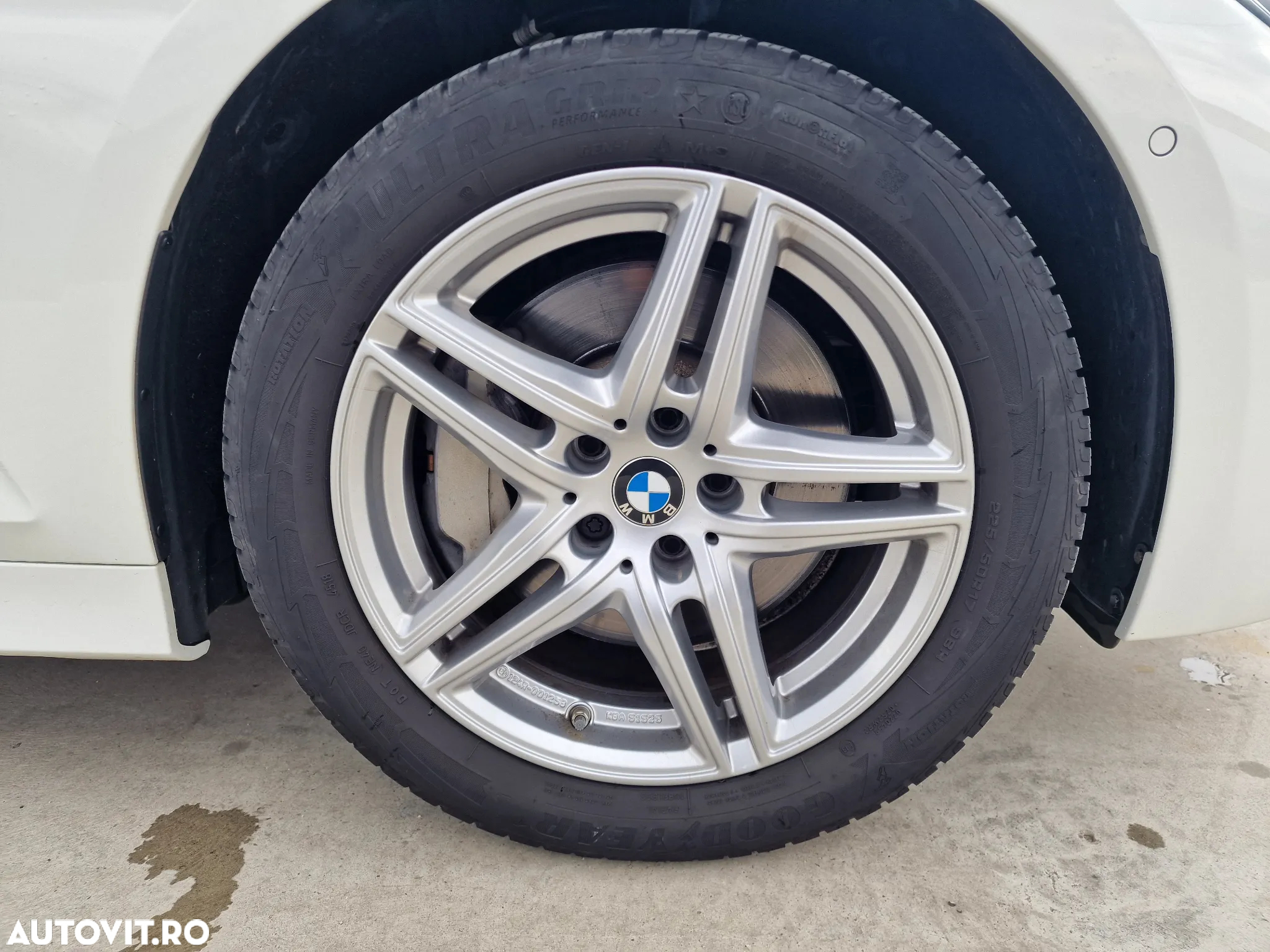 BMW Seria 3 330i AT Sport Line - 19
