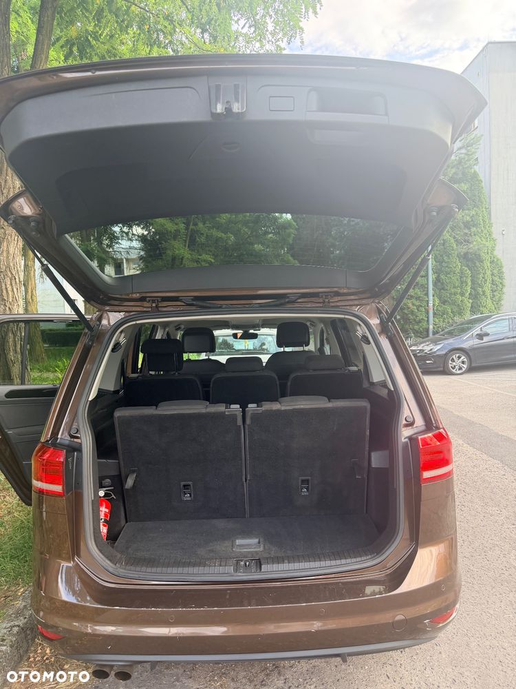 Volkswagen Touran 1.4 TSI BMT Comfortline - 8