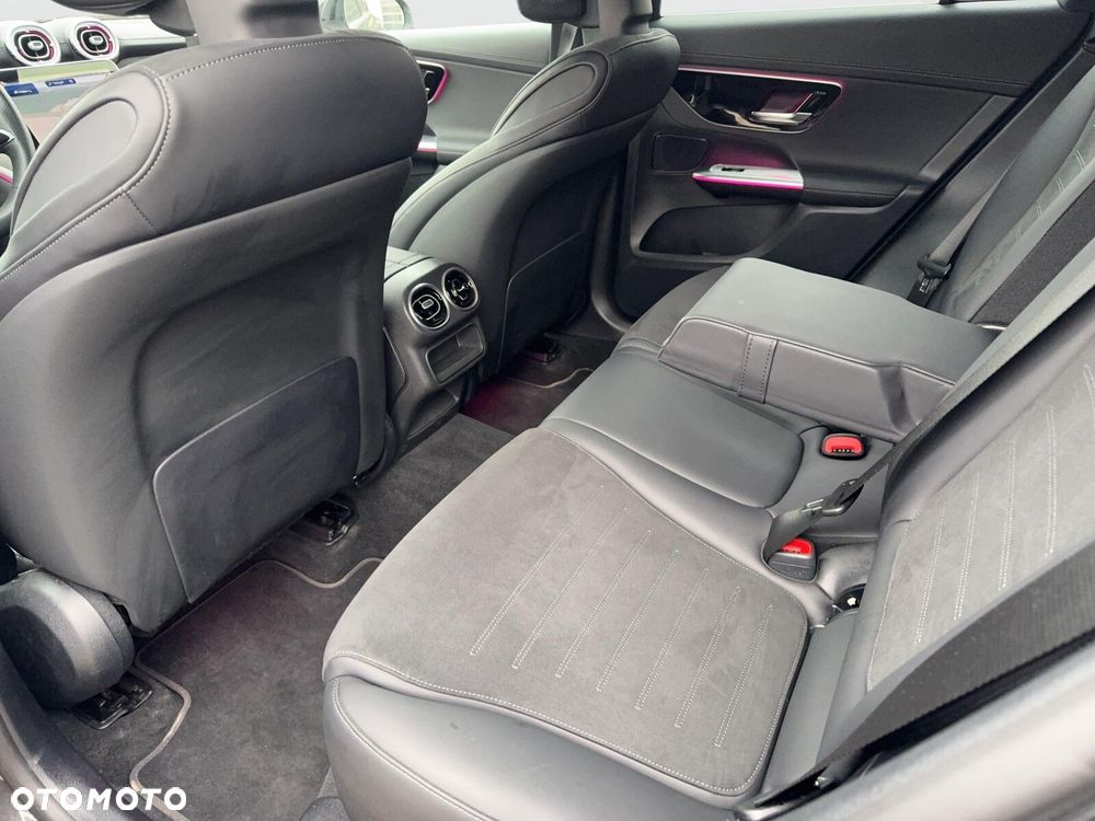 Mercedes-Benz GLC - 18