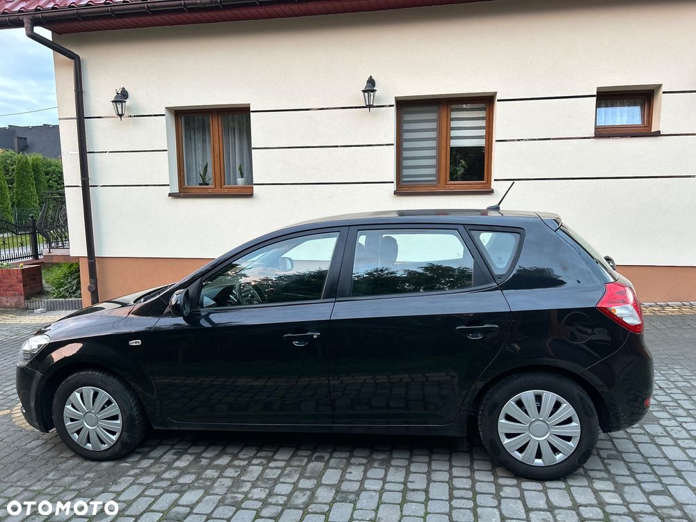 Kia Ceed 1.6 Crdi Optimum + - 3