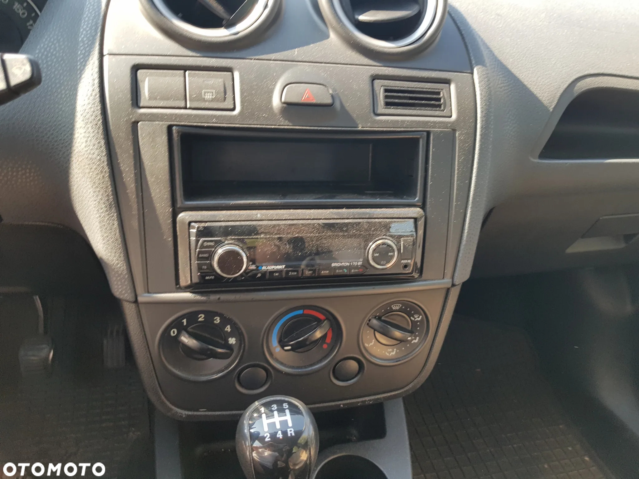Ford Fiesta 1.3 - 6