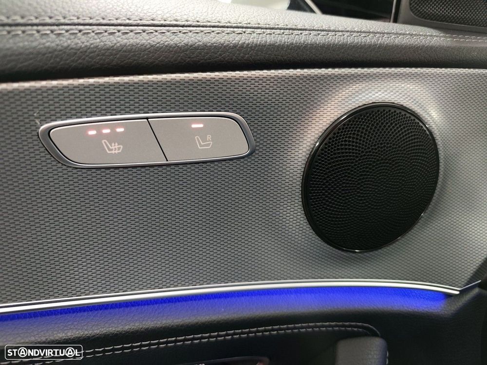 Mercedes-Benz E 300 de AMG Line - 37