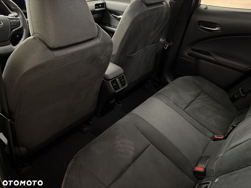 Lexus UX 250h GPF Business 2WD - 11