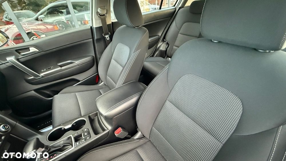 Kia Sportage - 25