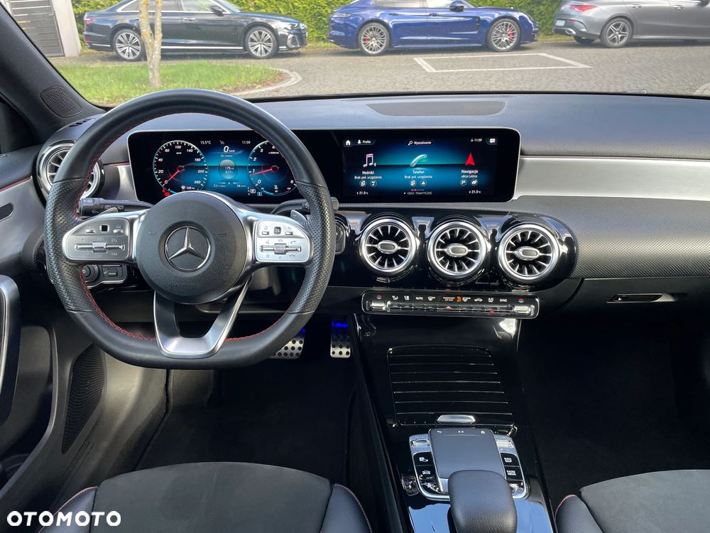 Mercedes-Benz Klasa A 180 AMG Line 7G-DCT - 28