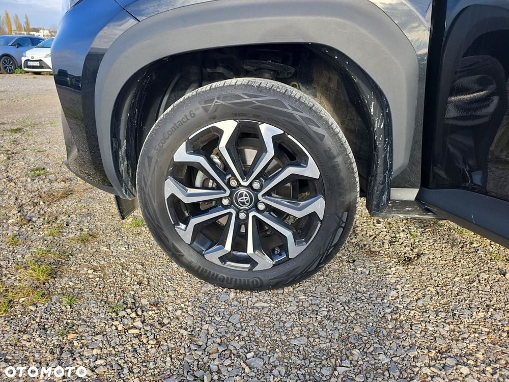 Toyota Yaris Cross Hybrid 1.5 Comfort 4x4 - 19