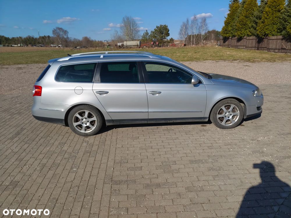 Volkswagen Passat 2.0 TDI DPF Sportline - 8