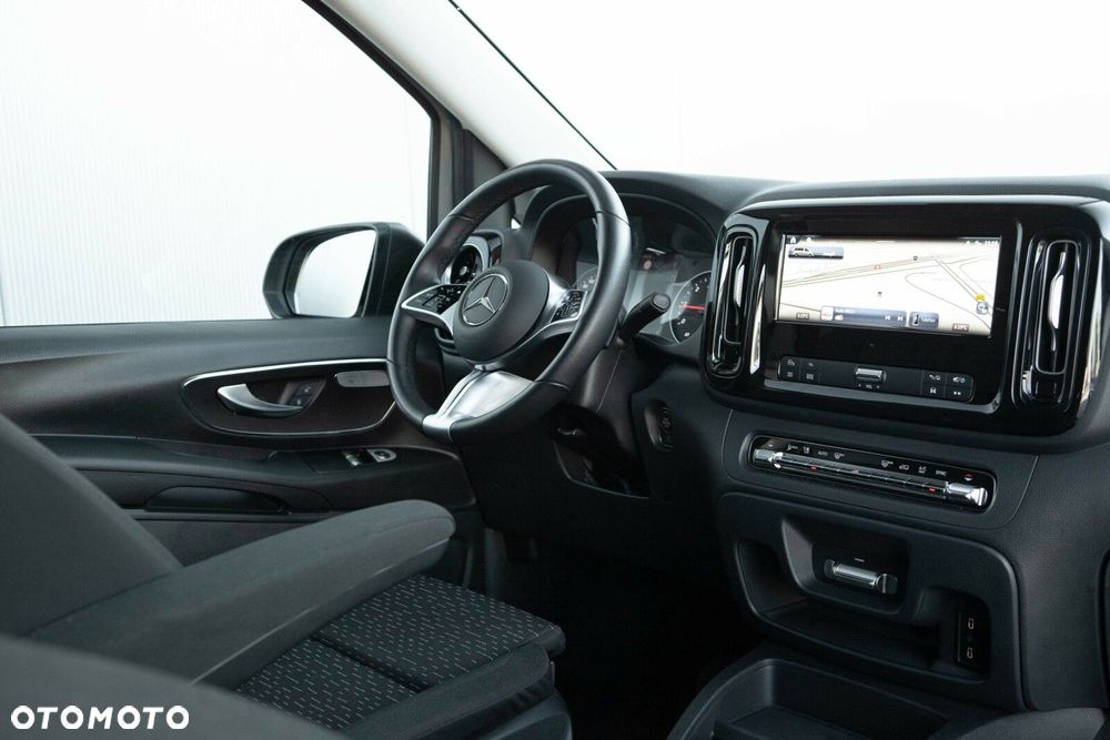 Mercedes-Benz Vito - 24