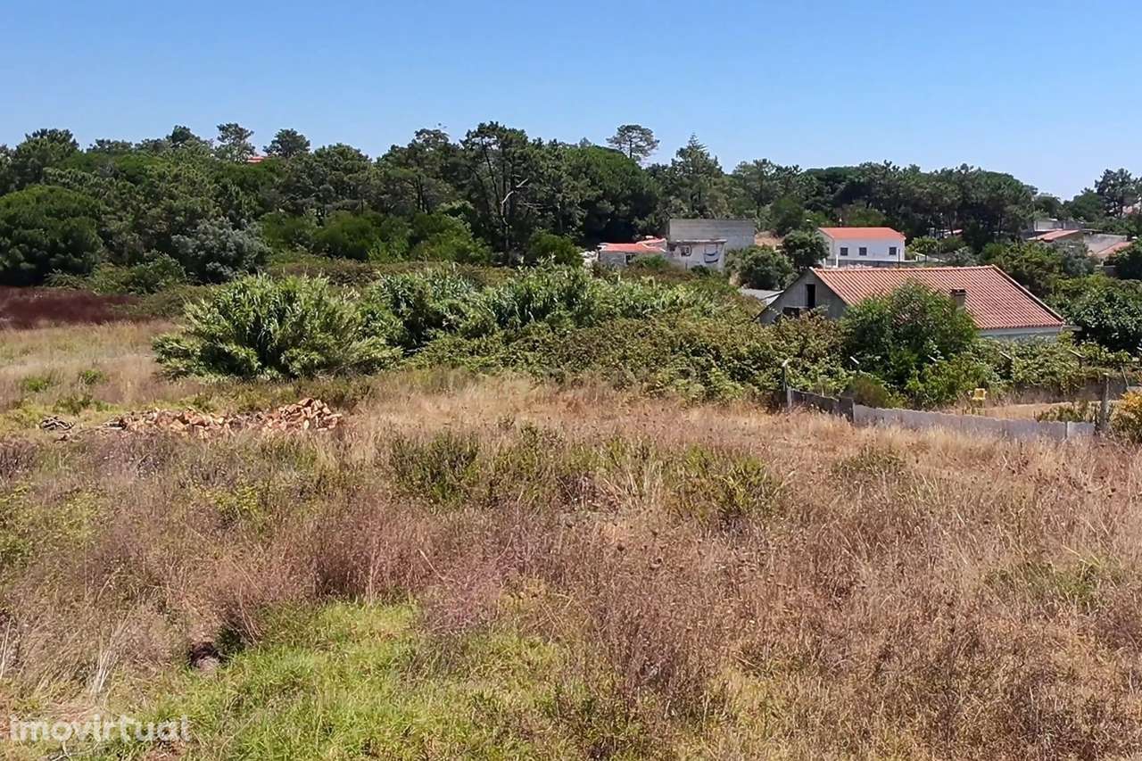 Terreno Rústico em Quinta da Oliva - Espaço Aberto e Vista Campestre - Grande imagem: 2/6