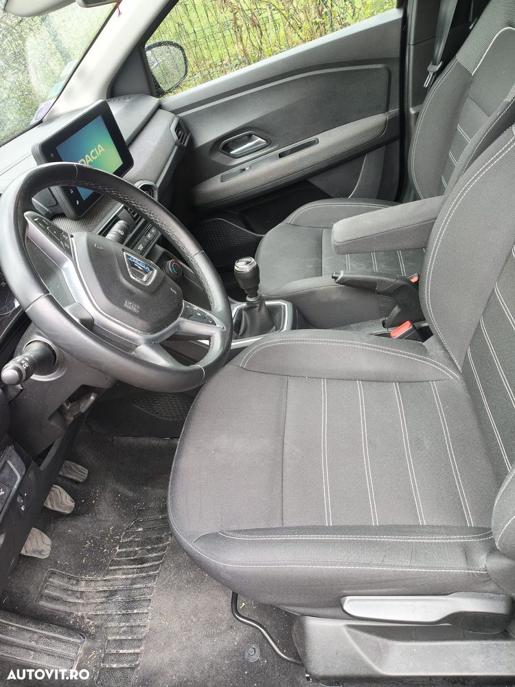 Dacia Jogger TCe 110 Expression - 9