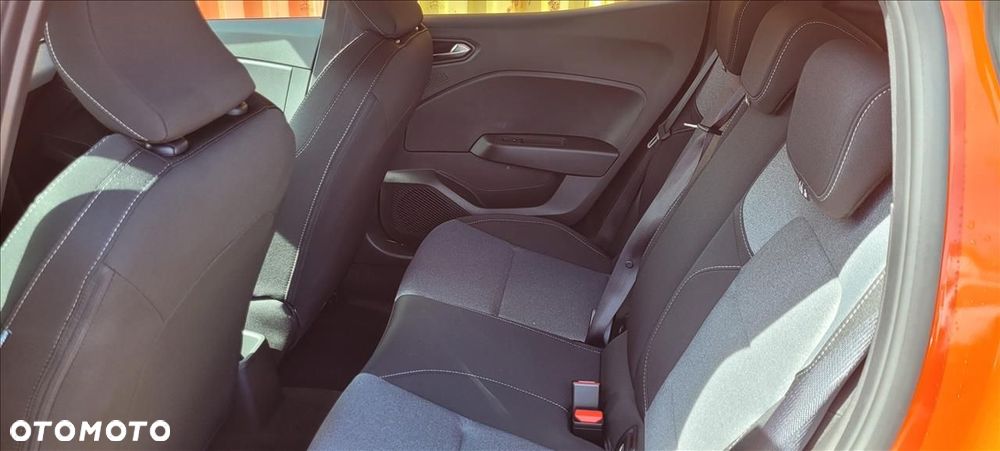 Renault Clio 1.0 TCe Evolution - 11