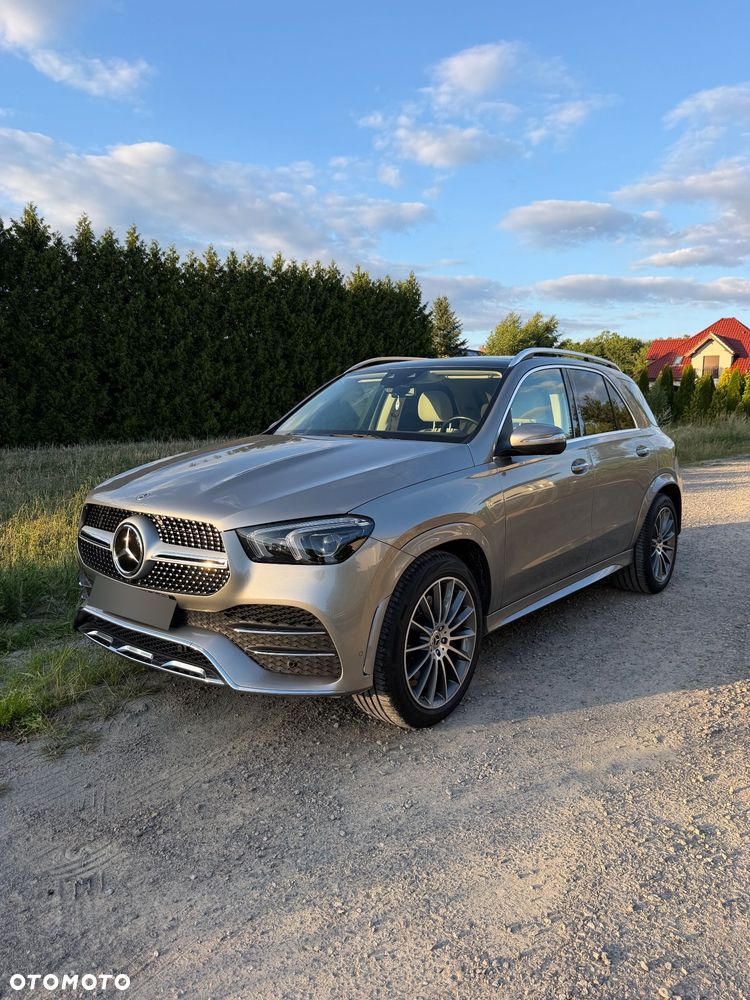 Mercedes-Benz GLE 300 d 4-Matic - 1