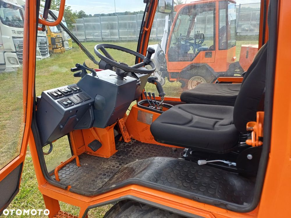 Holder C-340 - 7