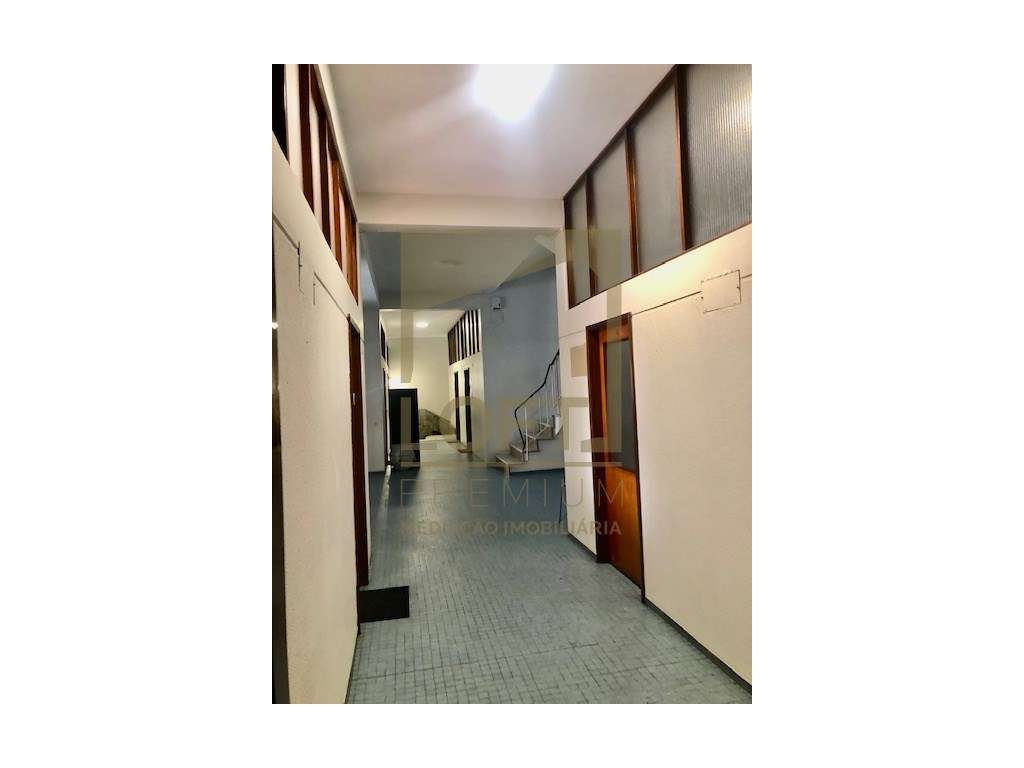 Escritório p/ Arrendar no Centro de Guimarães - Grande imagem: 2/14