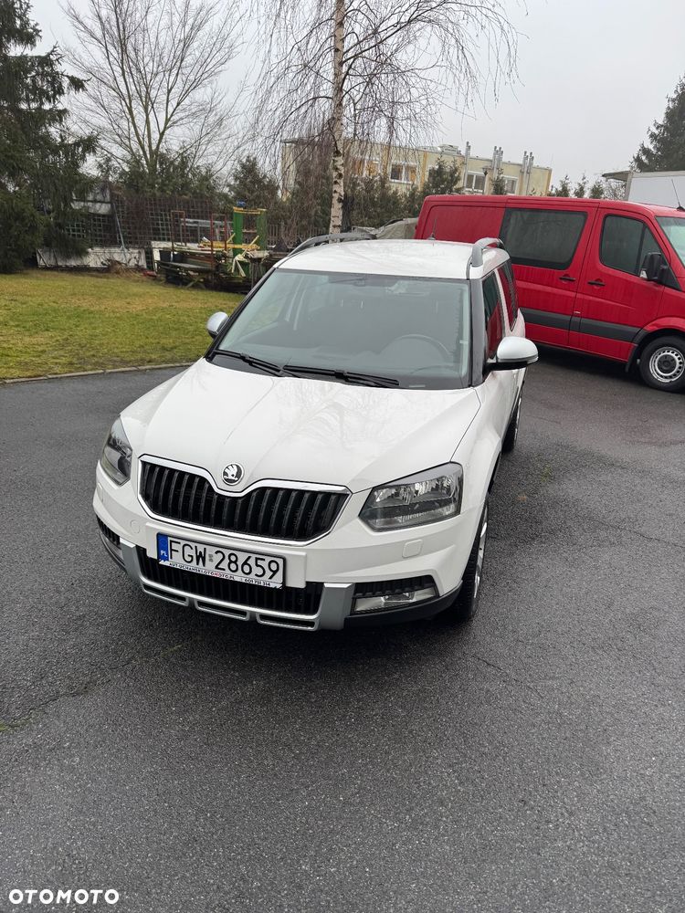Skoda Yeti 2.0 TDI DPF 4x4 Adventure DSG - 6