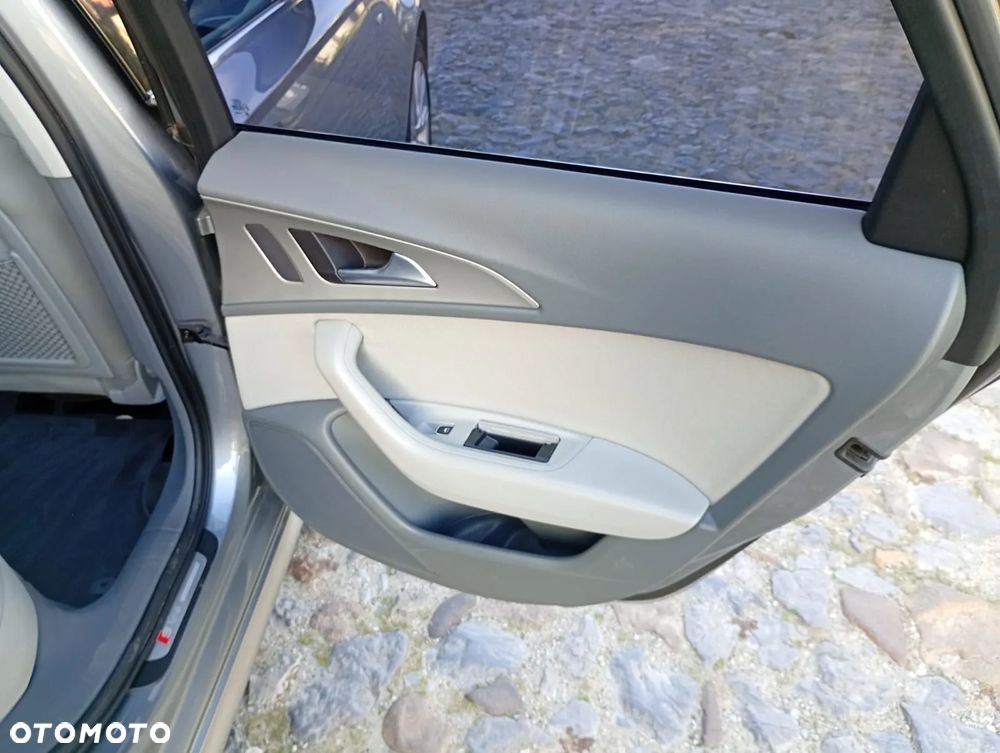 Audi A6 Avant - 28