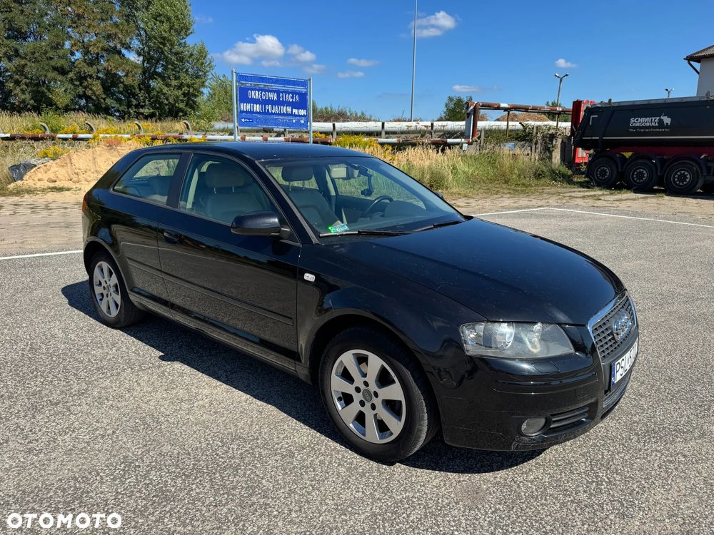 Audi A3 1.6 Ambiente - 10