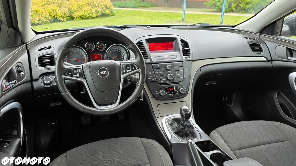 Opel Insignia - 9
