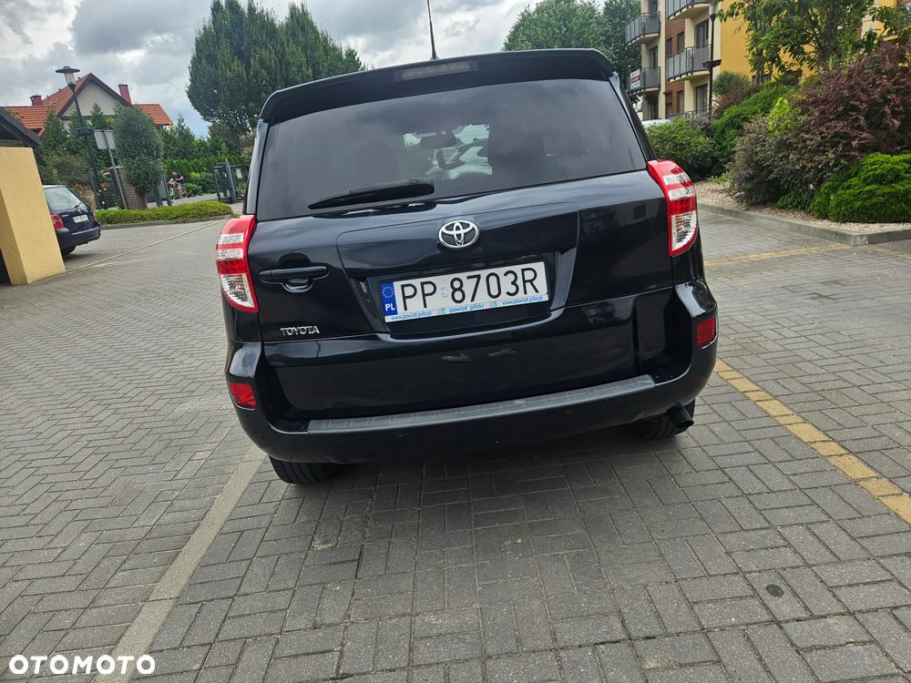 Toyota RAV4 2.2 D-4D 2010 - 8